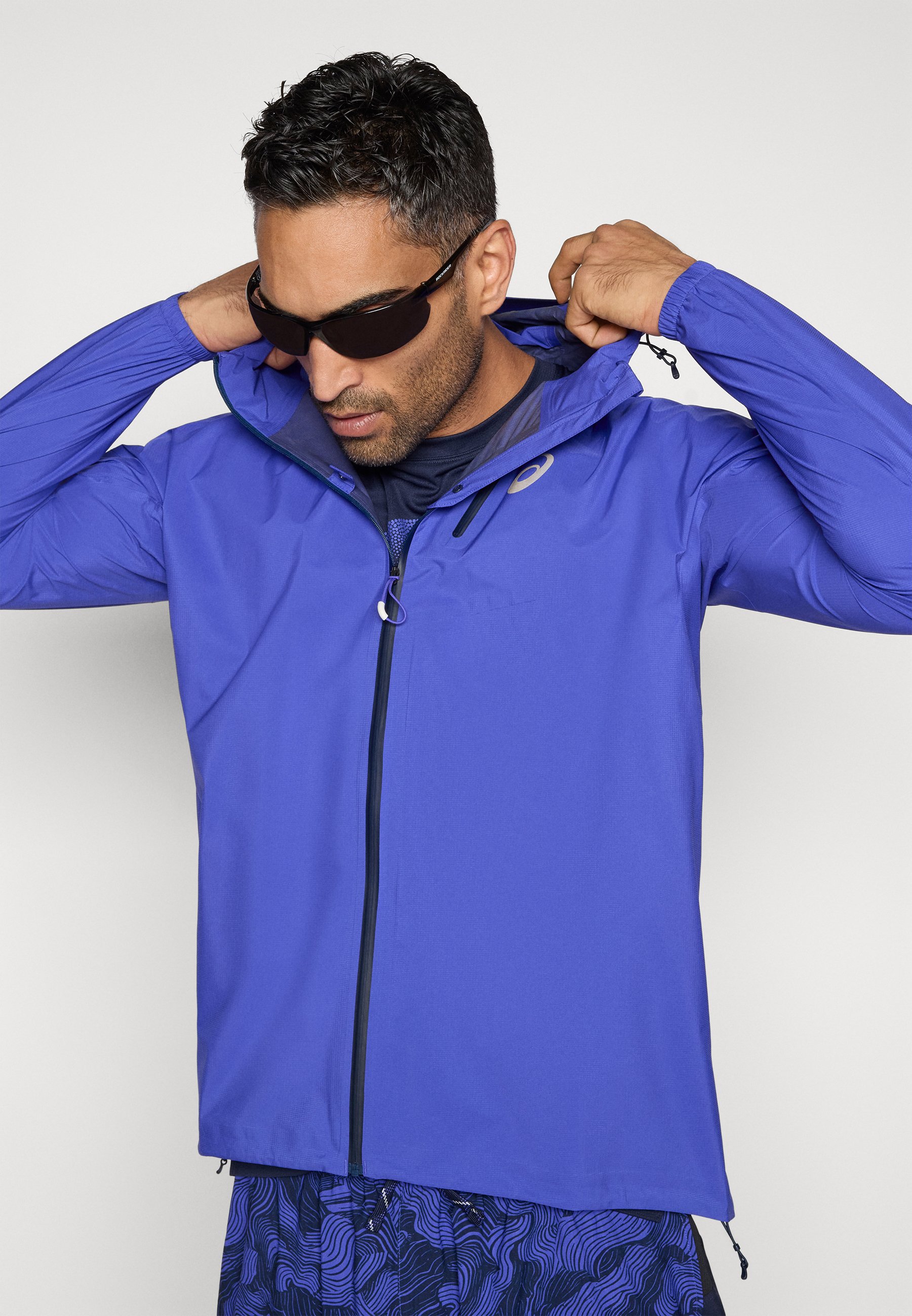 ASICS FUJITRAIL ELITE WATERPROOF JACKET - Windbreaker - blue