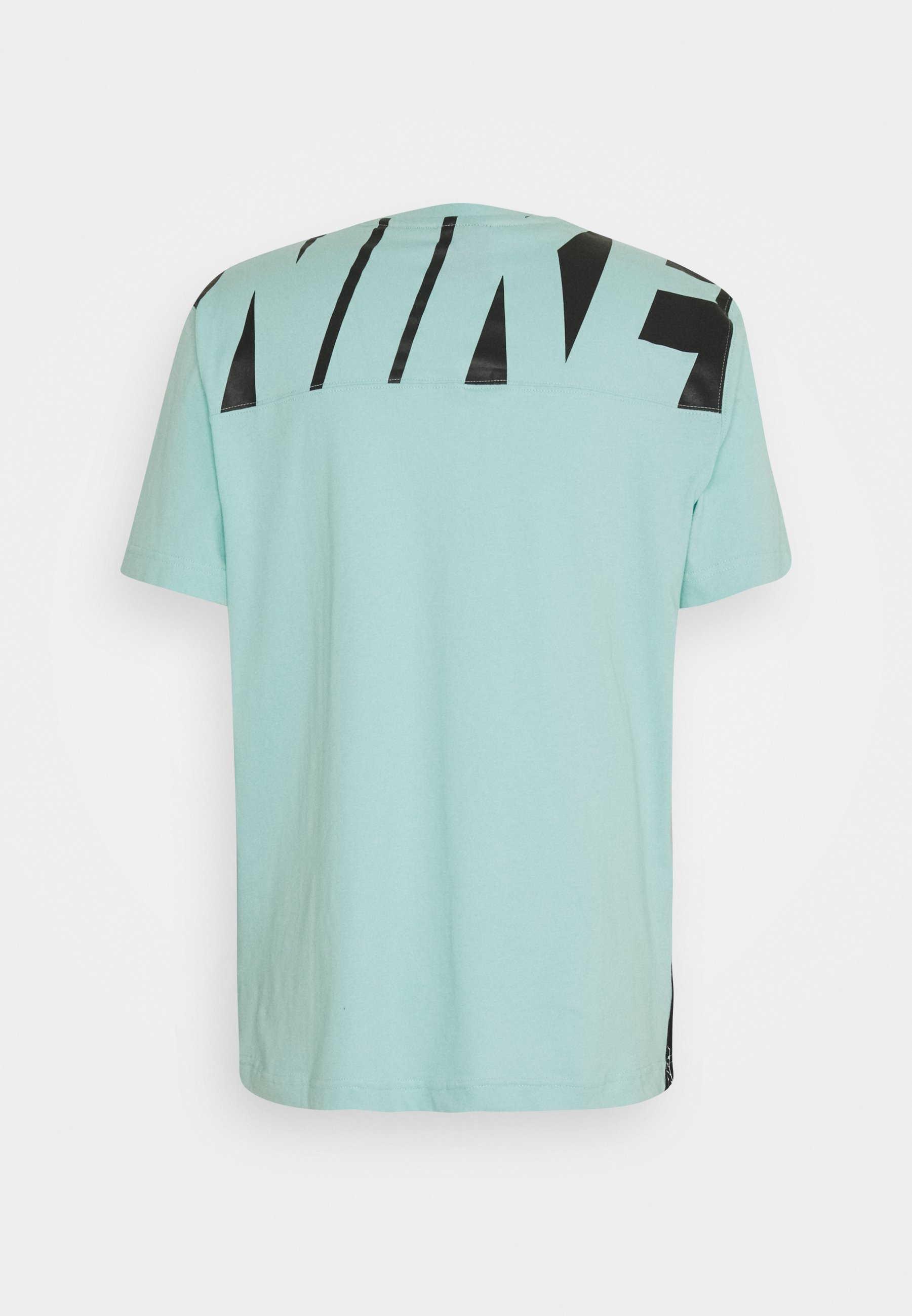 nike turquoise t shirt