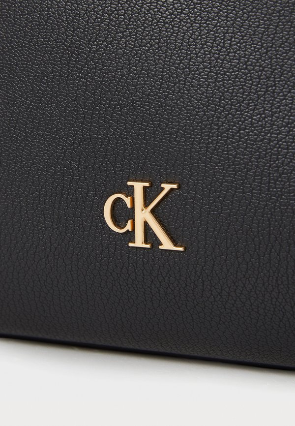 MINIMAL MONOGRAM CHAIN TOTE - Tote bag3