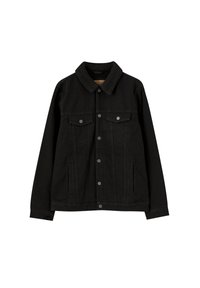 Veste en denim noire avec un col doux et texturé, une fermeture à boutons sur le devant, deux poches poitrine et des poches latérales.