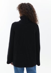 OXXO SOFT TOUCH LOOSE FIT - Strickpullover - black