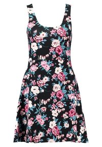 Robe florale noire avec des roses roses et blanches, accompagnées de feuilles vertes, sans manches, col rond et jupe évasée.