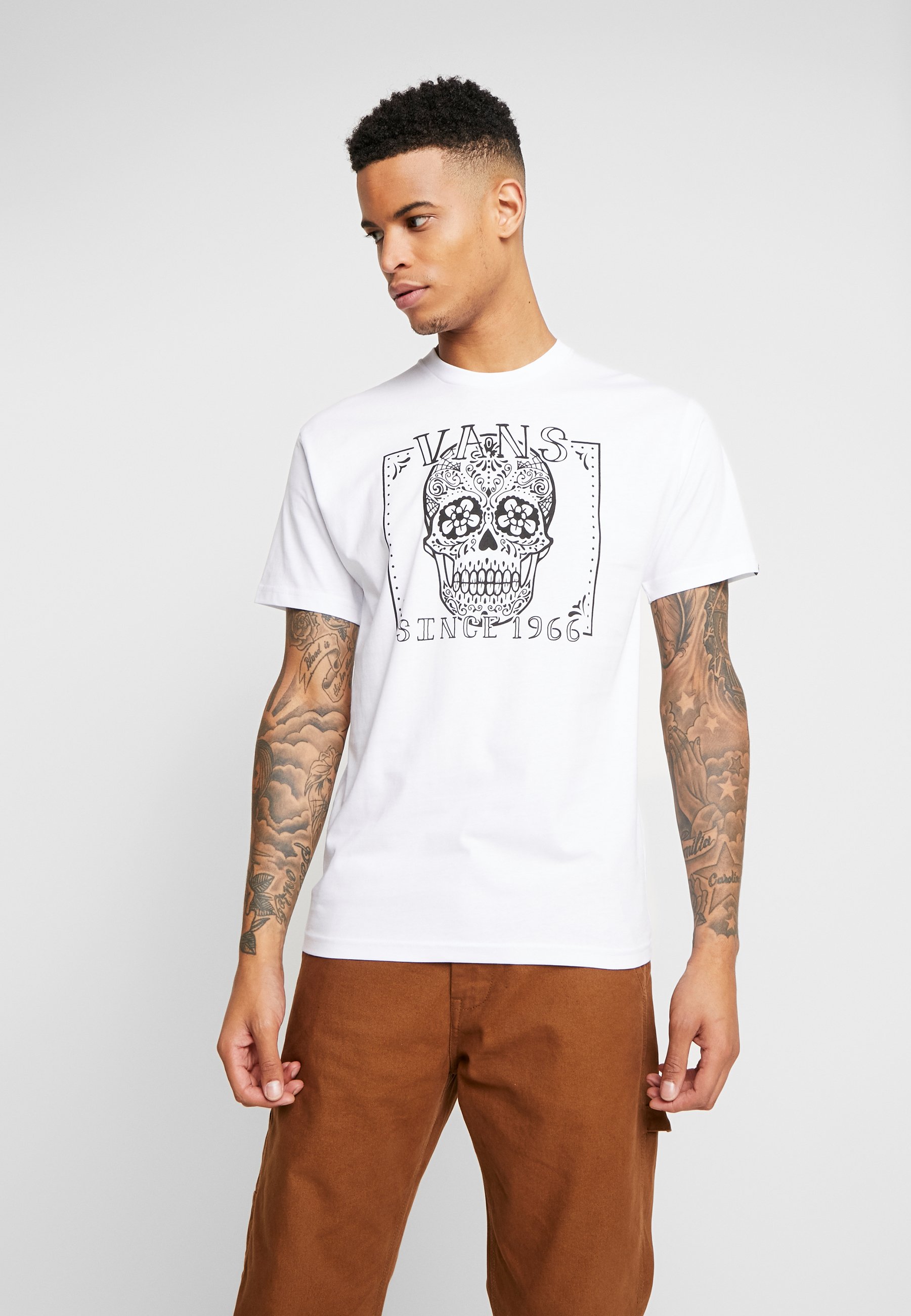 vans skull shirt
