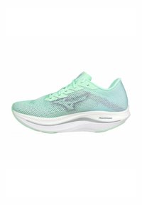 Scarpa da corsa verde chiaro con tomaia in mesh traspirante, intersuola bianca ammortizzata e suola in gomma piatta. Progettata per comfort e prestazioni.