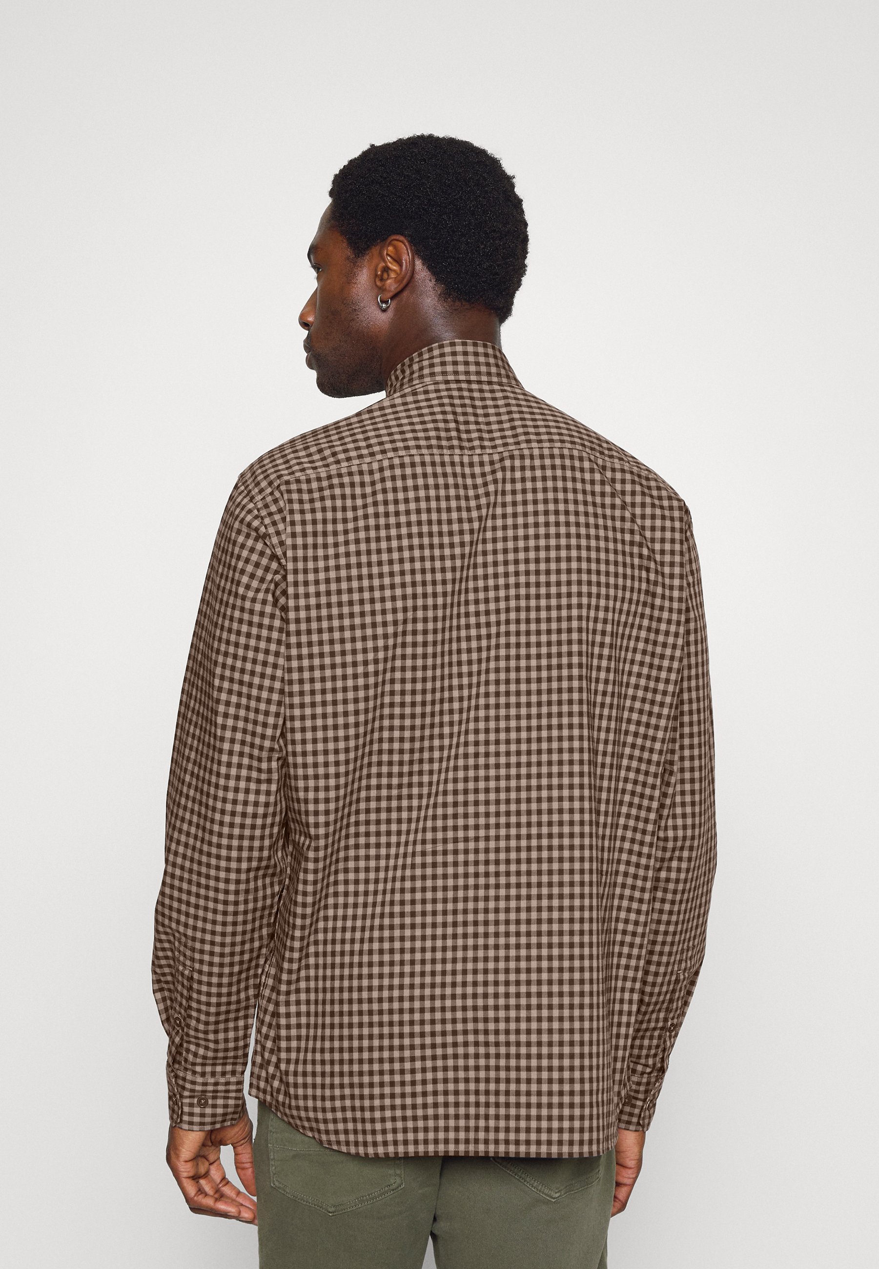 mens shirts with chest pocket