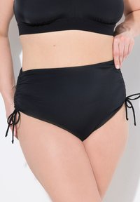 Ulla Popken - SIDE GATHERED - Bas de bikini - black Image miniature 1