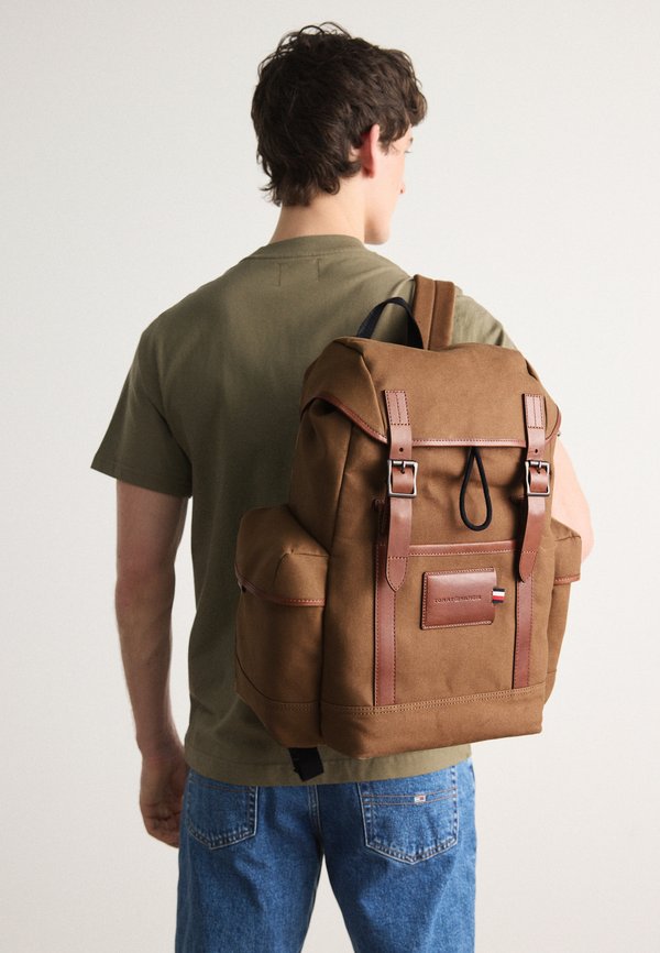 CASUAL PREP BACKPACK UNISEX - Rucksack - clay soil3
