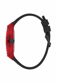Caja de reloj de plástico transparente roja con una correa de goma negra, que cuenta con un dial redondo y botones negros simples a un lado.