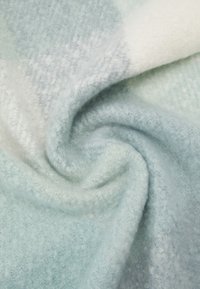 Even&Odd Fular - mint/white