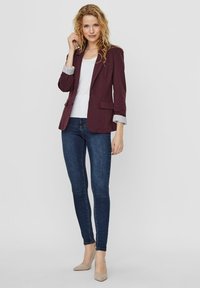 Vero Moda Blazer - winetasting
