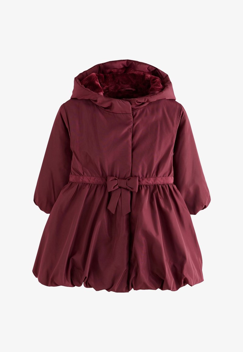 Manteau d'hiver enfant bordeaux avec capuche, ceinture à nœud et jupe froncée, doté d'une doublure douce en peluche à l'intérieur de la capuche.