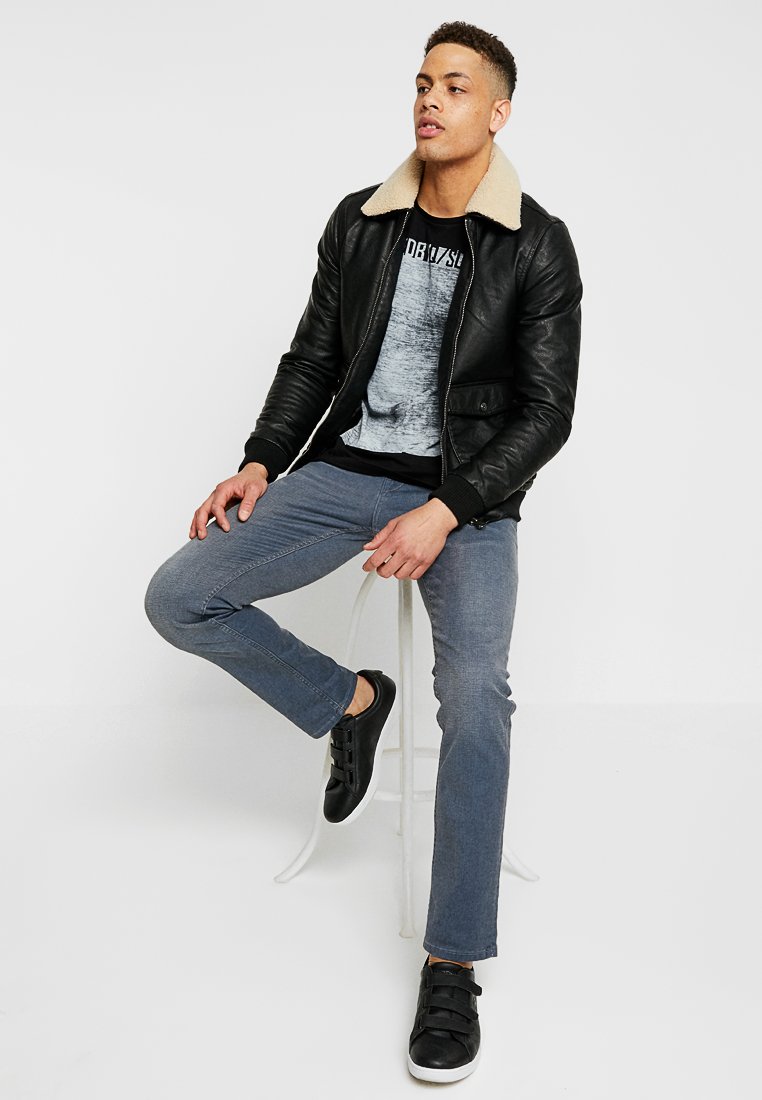Uomo HENLOW - Jeans a sigaretta Uomo HENLOW - Jeans a sigaretta