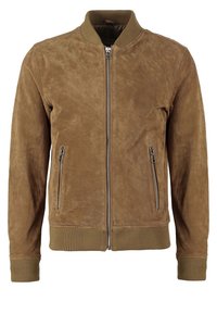 Brun mocka bomberjacka med ribbad krage och manschetter, frontdragkedja och två sidofickor med dragkedjor. Slät yta genom hela jackan.