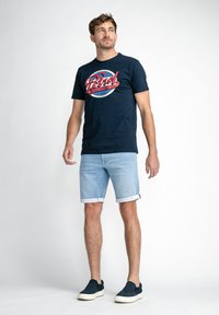 Petrol Industries Shorts vaqueros - light used