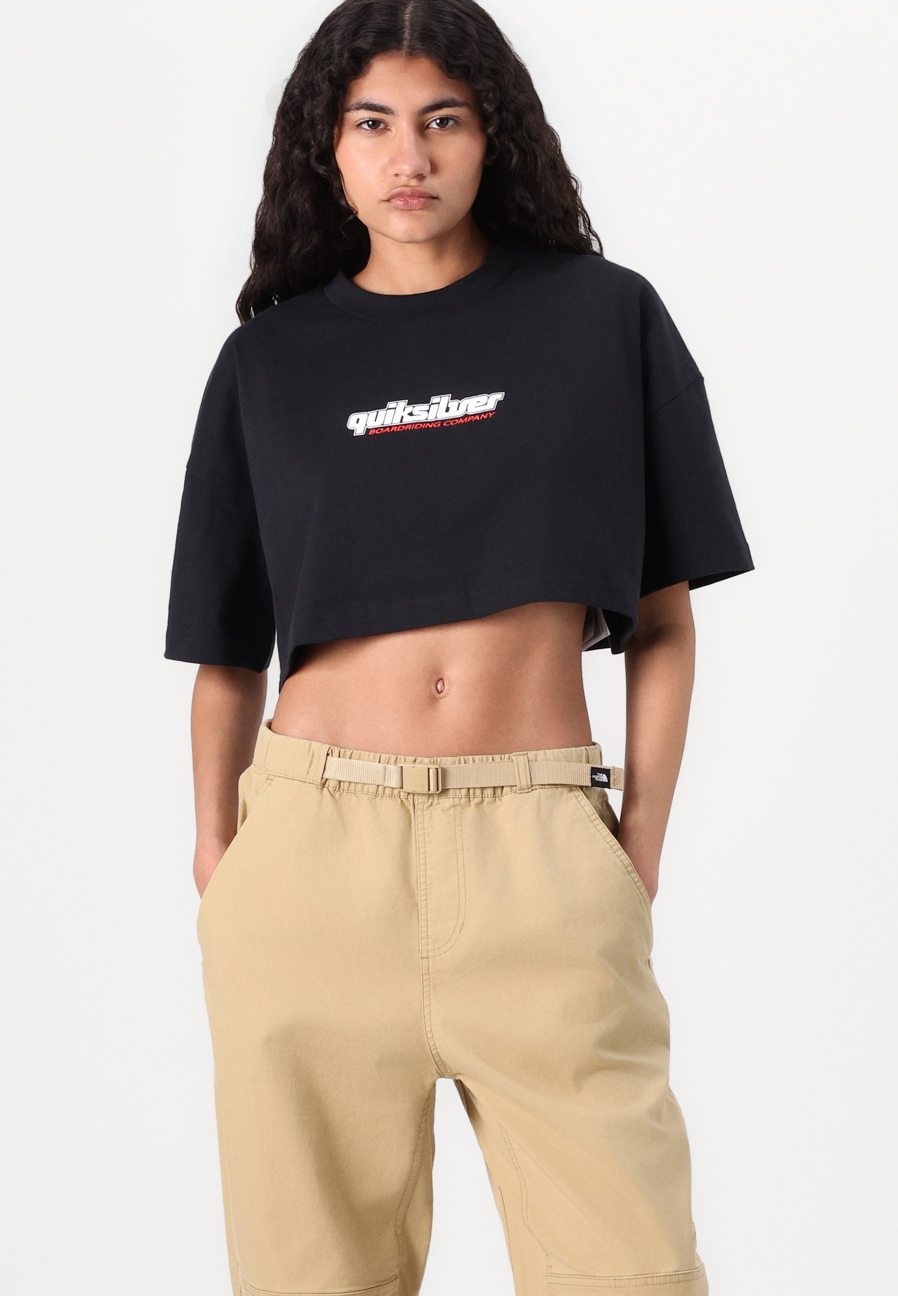 売れ筋商品|||クイックシルバー Tシャツ レディース トップス ERA MAXI CROP SCREEN - Print T-shirt - black 楽天市場】クイックシルバー tシャツ（素材（生地・毛糸）綿