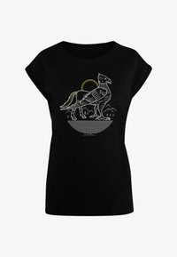 Seleccionado, black