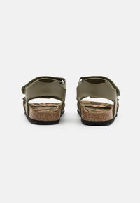 Geox GHITA BOY - Sandálias - military/black