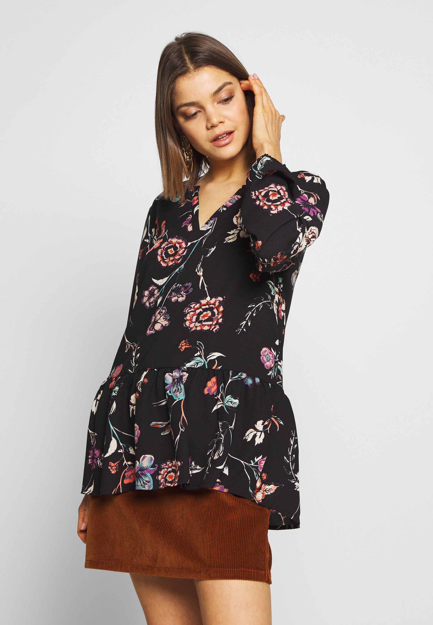 JDY JDYRUBY TUNIC Blouse black Zalando.nl JDY JDYRUBY TUNIC Blouse black Zalando.nl