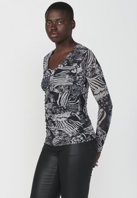 Koroshi Blouse - multicolor