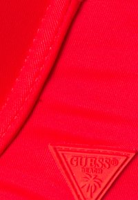 Guess Parte de cima de biquíni - cherry bloom