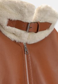PULL&BEAR Giacca in similpelle - brown