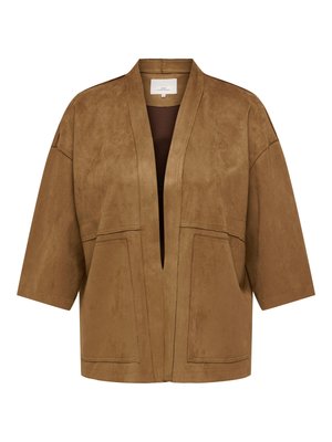 Jachetă maro din piele intoarsă, cu deschidere în față, mâneci largi și buzunare frontale mari, având un design minimalist, fără guler.
