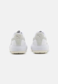 Puma MAYU MIX  - Sportcipő - white/marshmallow