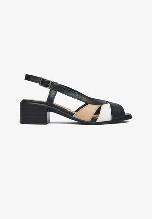 Lasocki, LASOCKI WOMEN'S SANDALS BLACK - Sandalen - black