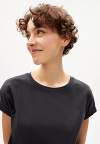 ARMEDANGELS IDAARA - T-shirt basic - graphite
