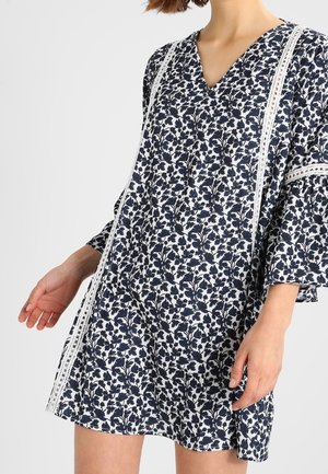 Robe de jour - white