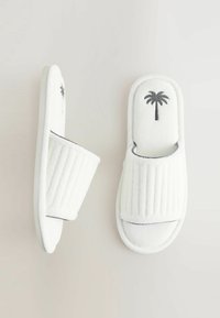 Next Pantofole - white palm