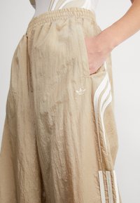 adidas Originals ATLANTA - Trainingsbroek - beige