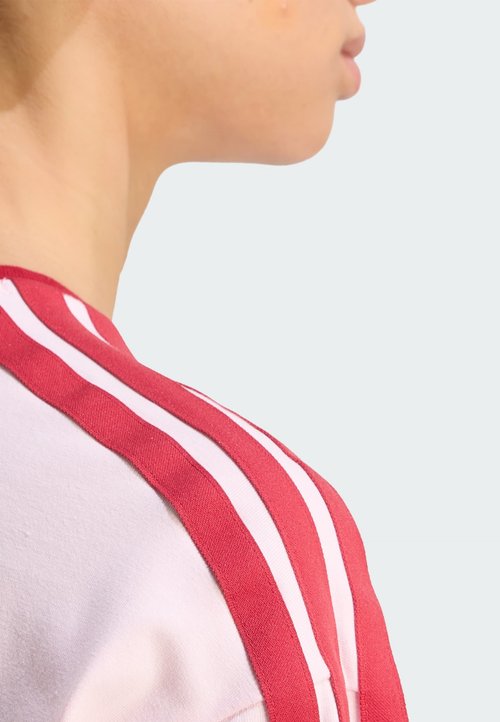 adidas Camiseta Lux Tiro Loose Graphic — photo 3