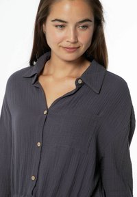 NXG by Protest NXGAMBER - Robe chemise - asphalt