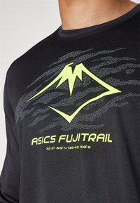 ASICS FUJITRAIL LOGO TOP - Top s dlhým rukávom - performance black