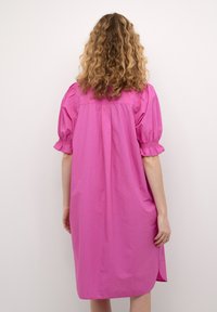 Culture CUDICTE OLENA - Abito a camicia - phlox pink