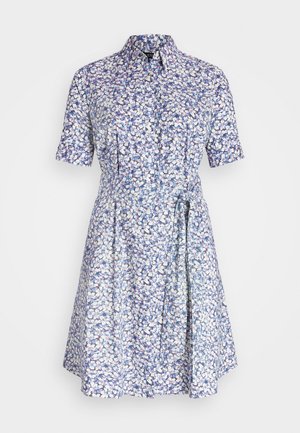 Blauw jurkje met korte mouwen en een bloemmotief, voorzien van een knoopsluiting aan de voorkant en een tailleband, gemaakt van lichtgewicht stof.