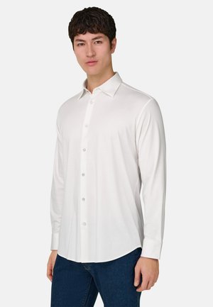 REGULAR FIT - Camisa - white
