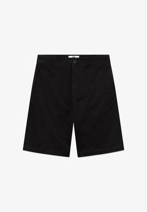 Sorte bomuldsshorts med lige ben, der har knaplukning og sidelommer. Glat tekstur og ren finish.