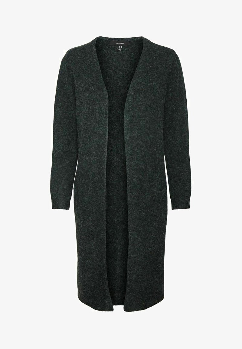 Ilgs, atvērts priekšauts tumši zaļā krāsā, izgatavots no teksturētas adītas auduma. Tam ir garas piedurknes un mīksta, pūkaina apdare.