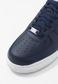 Nike Sportswear AIR FORCE 1 ’07 AN20  - Sapatilhas - midnight navy/white