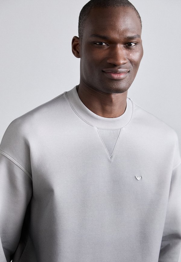 Sweatshirt - drizzle shading2