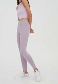 PULL&BEAR Leggings - purple