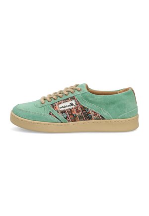 MAYA - Zapatos con cordones - light green