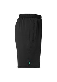 Zwarte sportshorts met een elastische tailleband en een zijzak met rits. Gemaakt van een soepele stof, met een klein groen merkje.