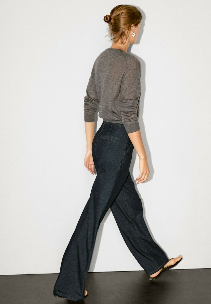 Massimo Dutti HIGH-WAIST - Straight leg jeans - dark blue