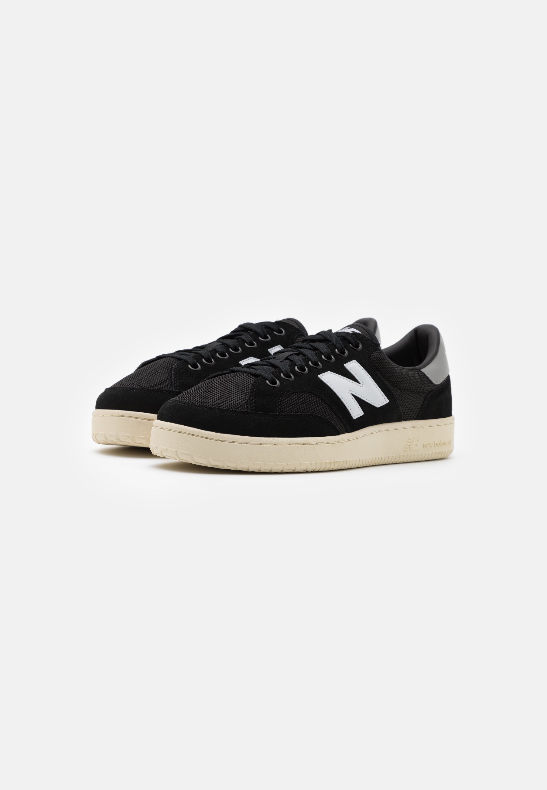 new balance pro court black