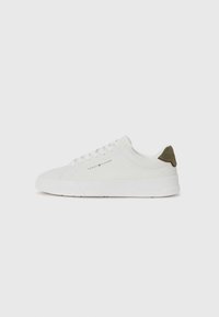 COURT - Sneakers - ecru/army green