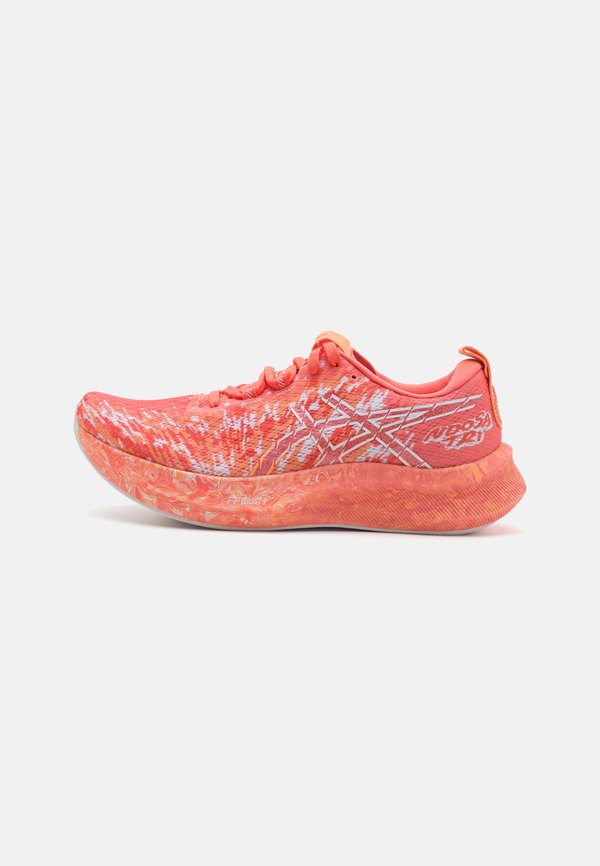 NOOSA TRI 16 - Laufschuh Straße