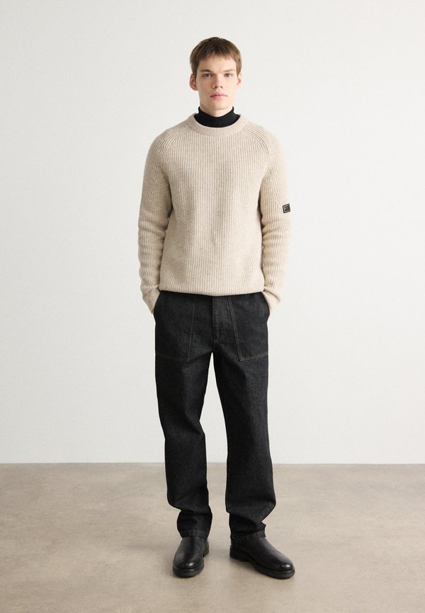 CHESTER CREW JUMPER - Jumper3